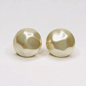 Vintage 80s LCI clip on Earrings Cream Round Button Stud Gold Tone Office Career